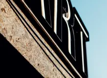 Spread cheer this season with these top holiday phrases and wishes 🎉✨