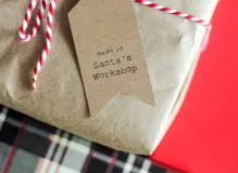 Spread Joy this Holiday Season with Heartwarming Wishes and Quotes 🎄🎁 34