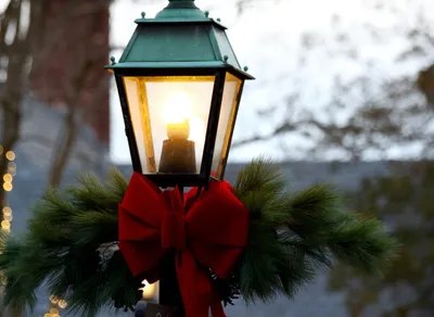 Spread Joy this Holiday Season: Inspiring Holiday Wishes to Share with your Loved Ones 🎄🎁❤️