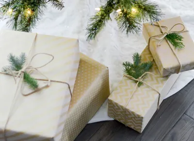 Spread Holiday Cheer with Inspiring Boss Wishes and Quotes 🎉